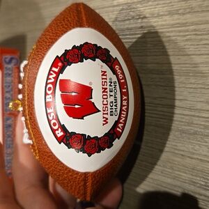 1999 Rose Bowl ornament